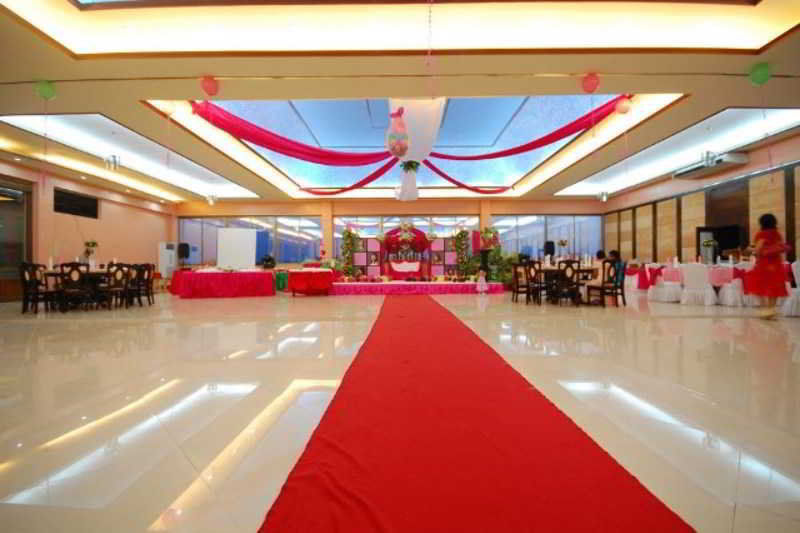 A&A Plaza Hotel Puerto Princesa Luaran gambar